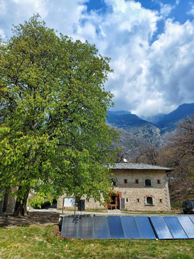 Auberge de jeunesse Forte Di Machaby à Arnad Extérieur photo